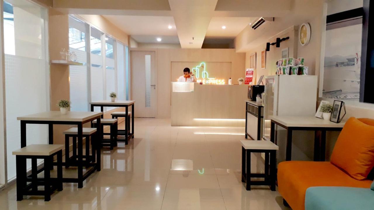 Titanium Express Homtel Hotel Jakarta Ngoại thất bức ảnh