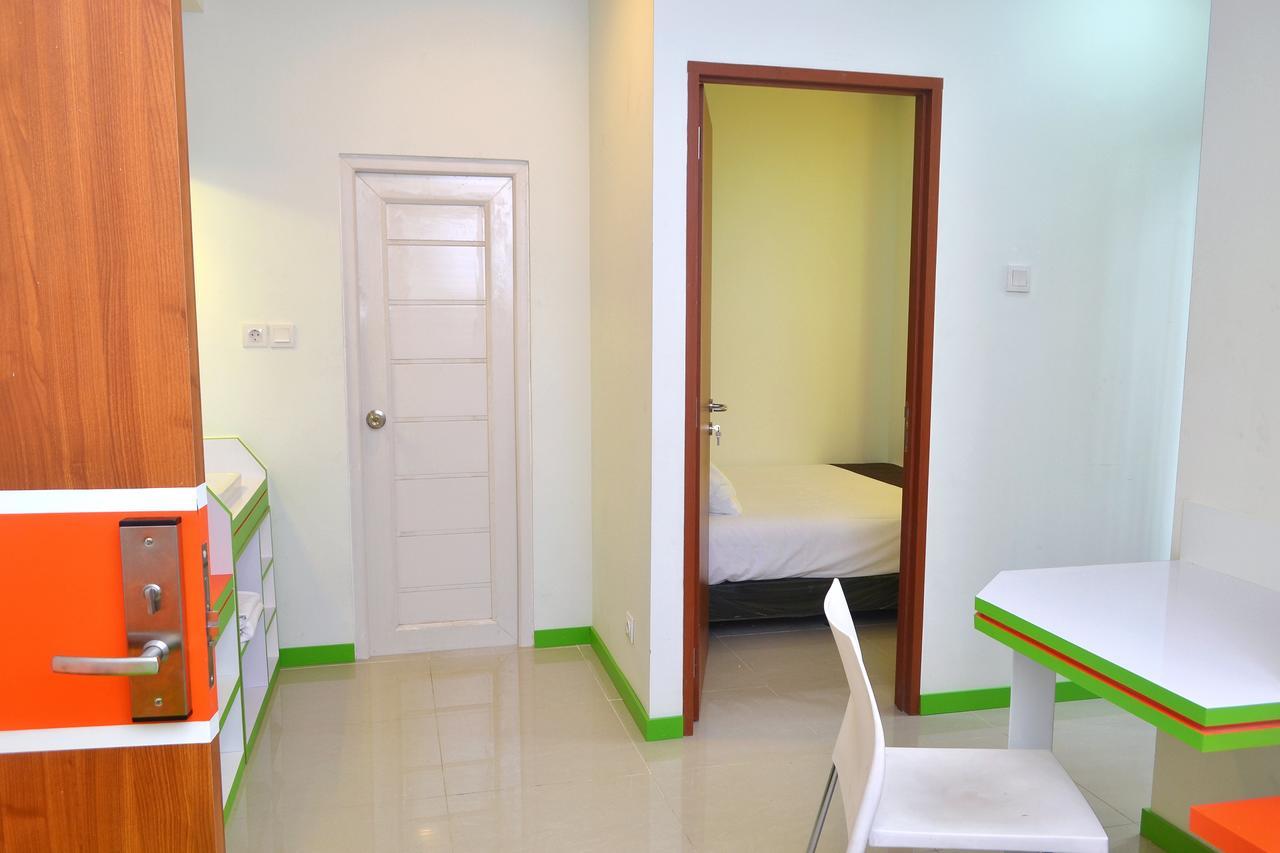 Titanium Express Homtel Hotel Jakarta Ngoại thất bức ảnh